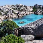 Villa In Alghero With Pool & Near Town וילה