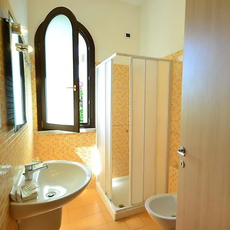 Villa Villa In Alghero With Pool & Near Town *